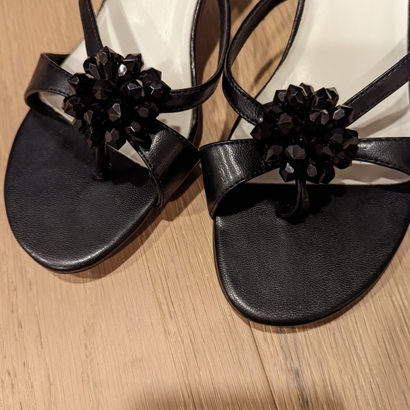 Black Women's Kitten heels with beaded accent - Picture 9 of 9